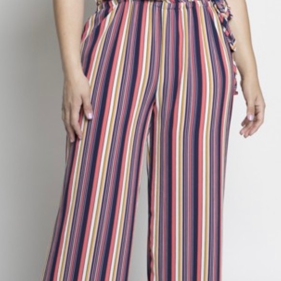 Plus Colder Shoulder Striped Jumpsuit - Picture 5 of 7